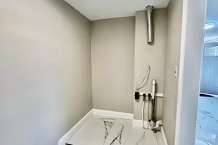 137 Fox Dr, Winchester, VA 22601 - Photo 4