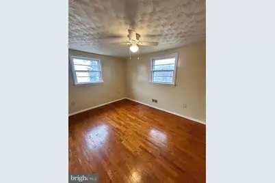 136 Locust Avenue, Winchester, VA 22601 - Photo 10