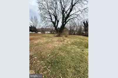 136 Locust Avenue, Winchester, VA 22601 - Photo 2