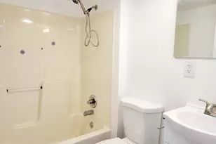 235 Kern St, Winchester, VA 22601 - Photo 6