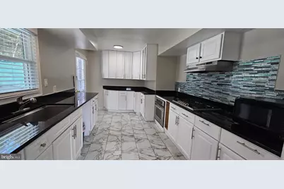 2645 Valley Avenue #30, Winchester, VA 22601 - Photo 2