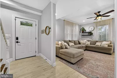 25 W Southwerk Street, Winchester, VA 22601 - Photo 8