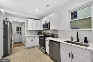 25 W Southwerk St, Winchester, VA 22601 - Photo 16