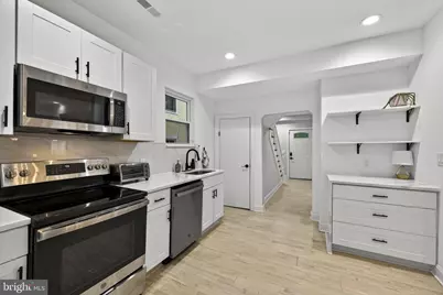25 W Southwerk Street, Winchester, VA 22601 - Photo 18