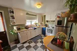 407 Van Fossen St, Winchester, VA 22601 - Photo 4