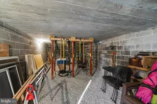 425 Briarmont Dr, Winchester, VA 22601 - Photo 38