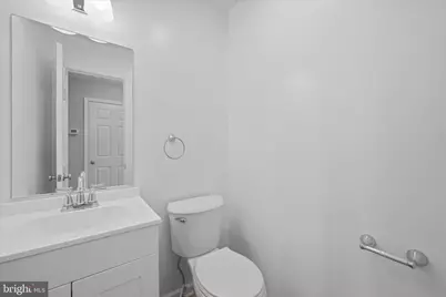 19 W Germain Street, Winchester, VA 22601 - Photo 16