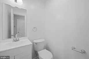 19 W Germain St, Winchester, VA 22601 - Photo 16