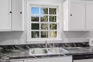 19 W Germain St, Winchester, VA 22601 - Photo 12