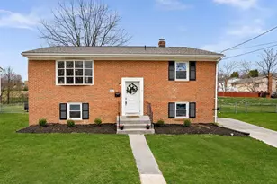 647 Battle Ave, Winchester, VA 22601 - Photo 2