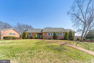 308 Ridge Ave, Winchester, VA 22601 - Photo 2