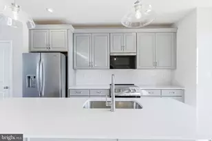 221 Monteith Dr, Winchester, VA 22601 - Photo 4