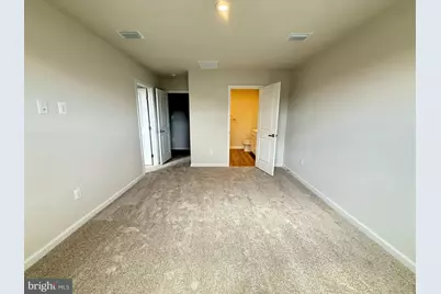 647 Laurelwood Circle, Winchester, VA 22601 - Photo 8