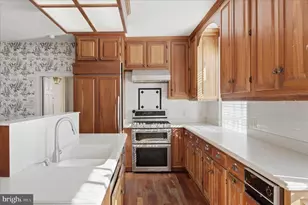 217 W Boscawen St, Winchester, VA 22601 - Photo 32