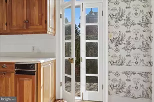 217 W Boscawen St, Winchester, VA 22601 - Photo 34