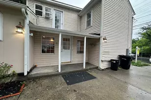 805 S Kent St, Winchester, VA 22601 - Photo 2