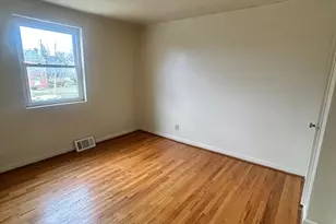 207 E Whitlock Ave, Winchester, VA 22601 - Photo 6