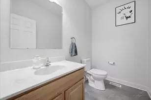 16 S Pleasant Valley Rd, Winchester, VA 22601 - Photo 14