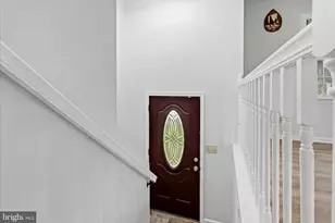605 Dunlap St, Winchester, VA 22601 - Photo 6