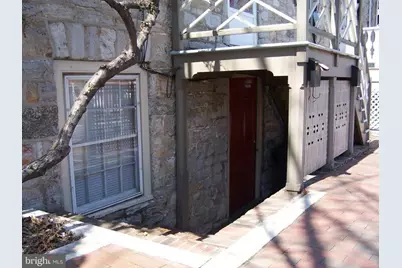 403 Braddock Street S #APT A, Winchester, VA 22601 - Photo 2