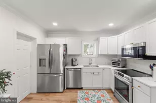 31 W Southwerk St, Winchester, VA 22601 - Photo 16