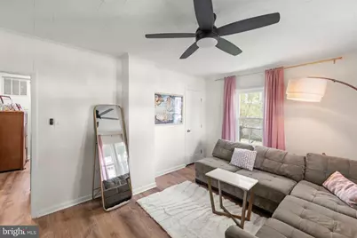 31 W Southwerk Street, Winchester, VA 22601 - Photo 14