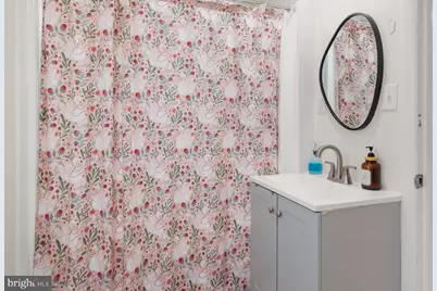 31 W Southwerk Street, Winchester, VA 22601 - Photo 30