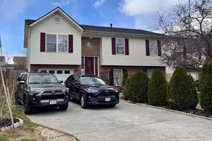 623 Smithfield Ave, Winchester, VA 22601 - Photo 2