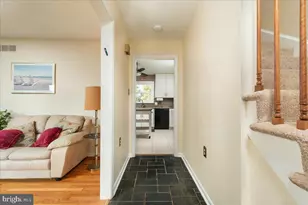 1300 Caroline St, Winchester, VA 22601 - Photo 6