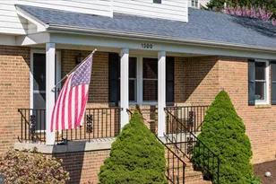 1300 Caroline St, Winchester, VA 22601 - Photo 2