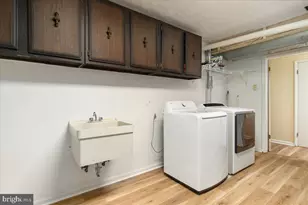 1300 Caroline St, Winchester, VA 22601 - Photo 32