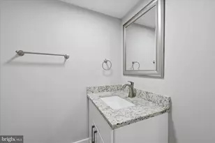 13 E Leicester St, Winchester, VA 22601 - Photo 16