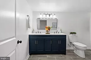 1025 S Loudoun St, Winchester, VA 22601 - Photo 14