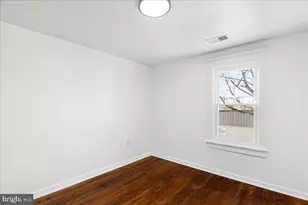 1025 S Loudoun St, Winchester, VA 22601 - Photo 18