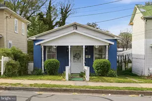 7 E Bond St, Winchester, VA 22601 - Photo 2