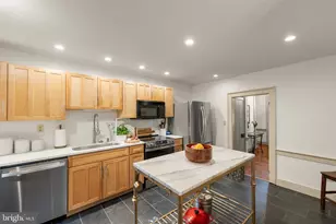 422 S Loudoun St, Winchester, VA 22601 - Photo 10