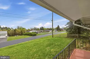 433 Beechcroft Rd, Winchester, VA 22601 - Photo 4