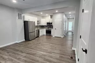 446 N Loudoun St, Winchester, VA 22601 - Photo 2