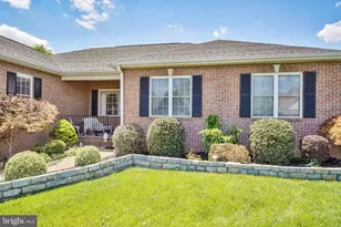 3013 Saratoga Dr, Winchester, VA 22601 - Photo 2