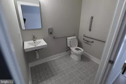 137 S Loudoun Street #101, Winchester, VA 22601 - Photo 16