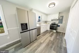 2952 Grace St, Winchester, VA 22601 - Photo 6