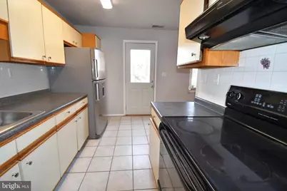 8 W Monmouth Street, Winchester, VA 22601 - Photo 4