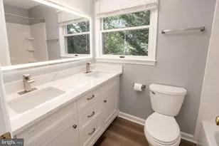 711 E Cork St, Winchester, VA 22601 - Photo 16