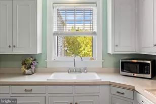 6 E Cecil St, Winchester, VA 22601 - Photo 12