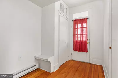 307 E Piccadilly Street, Winchester, VA 22601 - Photo 2