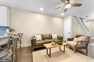 118 1/2 E Cork St, Winchester, VA 22601 - Photo 12