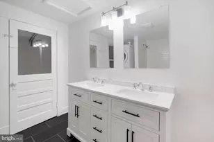 323 Fairview Ave, Winchester, VA 22601 - Photo 8