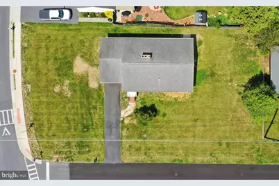 437 Beechcroft Road, Winchester, VA 22601 - Photo 2