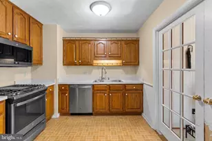 1004 Allen Dr, Winchester, VA 22601 - Photo 10