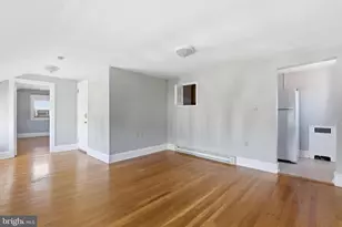 142 N Washington St, Winchester, VA 22601 - Photo 6